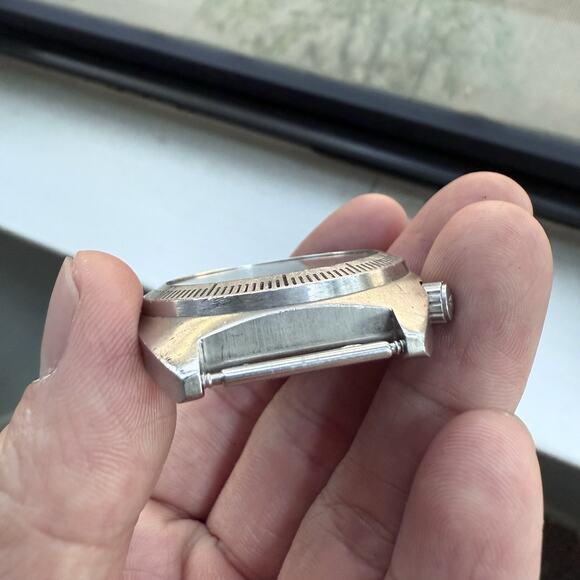 Nixon Clutch Exactly Stainless Steel Watch 34mm Japan Black Dial Date Quartz - Picture 6 of 9